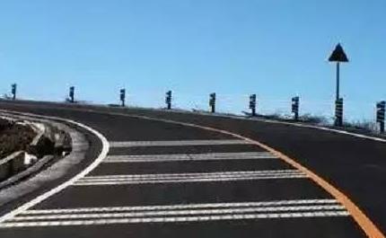 高速路上道路標(biāo)線詳細說明