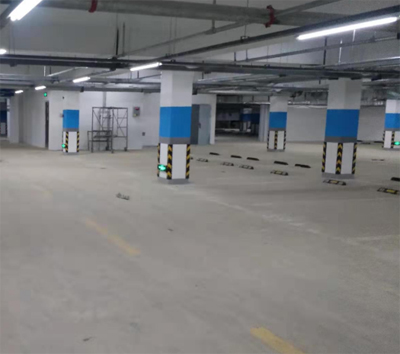 貴州停車場(chǎng)劃線報(bào)價(jià) 貴州地下車庫(kù)劃線價(jià)格？