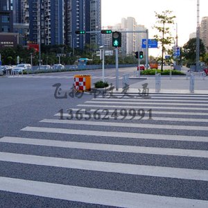 說一說蘇州道路劃線劃分為哪些？對應(yīng)表示什么？