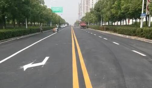 道路劃線的標(biāo)準(zhǔn)尺寸，道路劃線的寬度是多少？