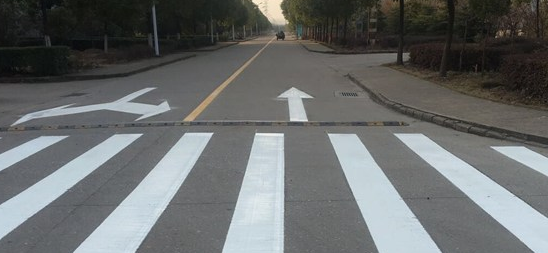 蘇州廠區(qū)道路標識劃線？找飛揚市政